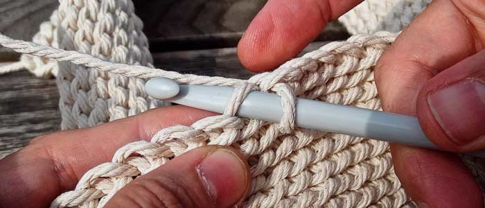colcha tejida a mano de crochet
